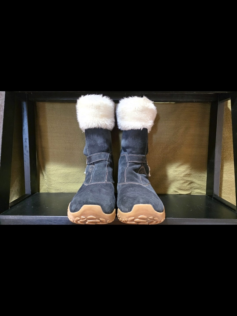 Salomon Black Suede Winter Boots with White Faux Fur Cuff